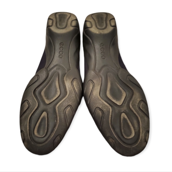 Womens Ecco wedge stretch size 41EU 10.5US color black - Picture 2 of 6